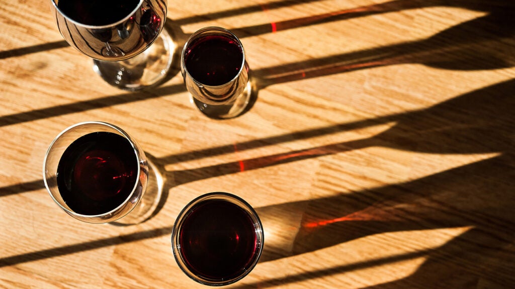 How many calories are in a glass of wine?