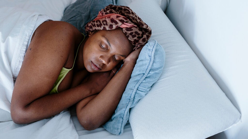 How to Sleep with a Cold: 12 Tips for Better Quality Sleep