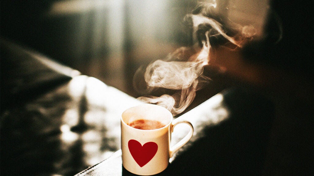 Are coffee and tea associated with dementia, stroke risk?