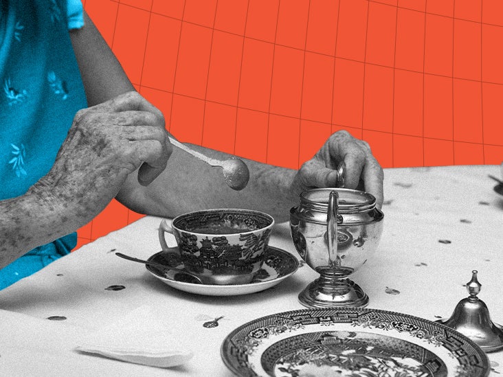 Intelligent anti-shake spoon auxiliary Parkinson's hand shaking elderly  eating tableware anti-shake spoon rechargeable - AliExpress
