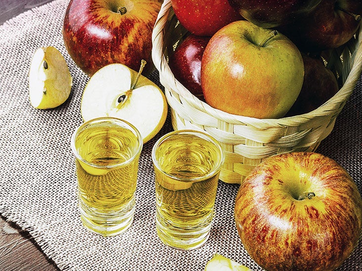 Apple cider vinegar shots: Benefits, risks, and recipe