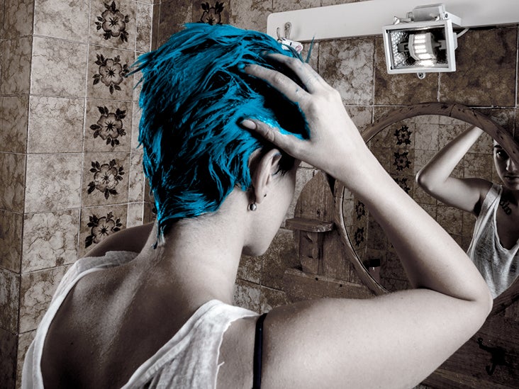 Pregnancy and hair dye: Safety, precautions, and alternatives