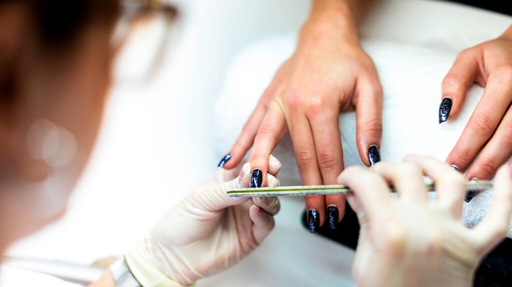 Acrylic Nails: 9 Things You Should Know Before An Appointment