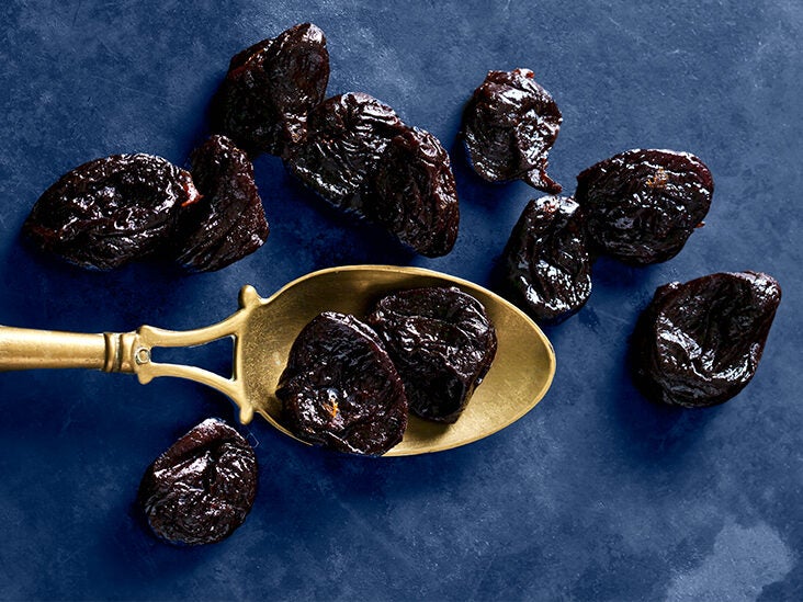 Osteoporosis: 6-12 prunes a day may help protect the bones