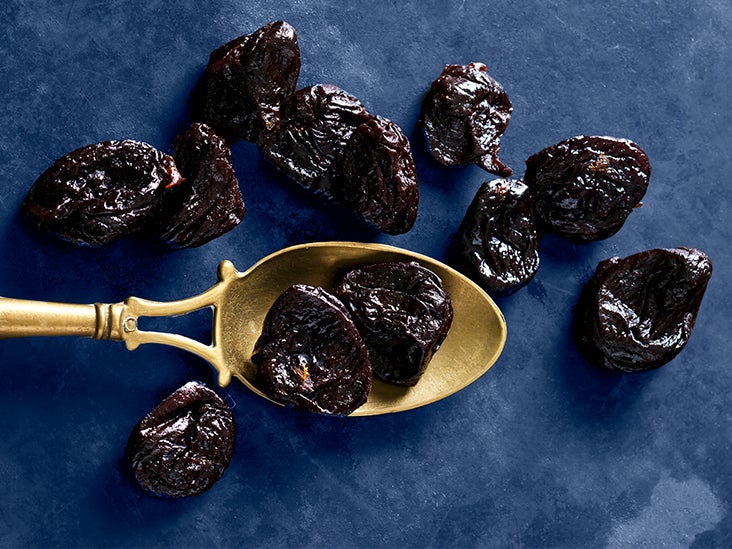 6-12 prunes a day may help protect the bones