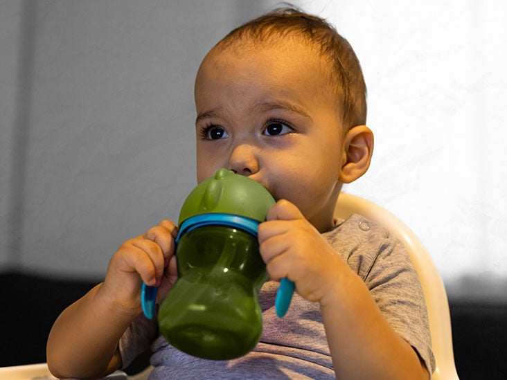 When Can Babies Start Eating Baby Food, Drinking Water and Using Sippy Cups