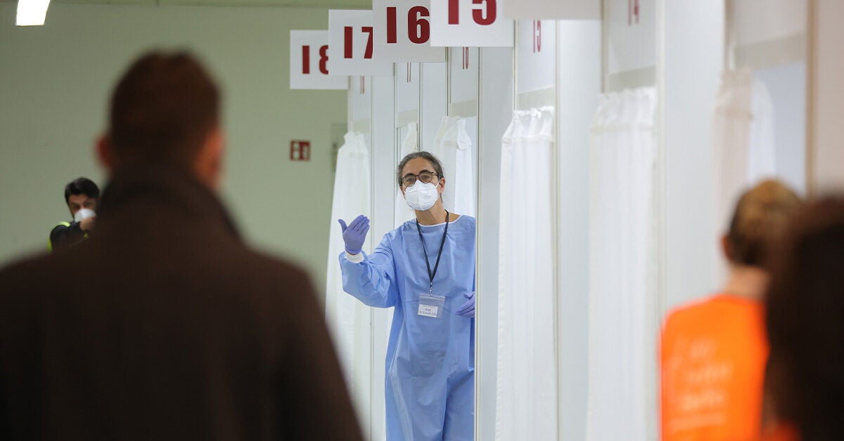 Omicron BA.5 Hybrid immunity may be 4 times more protective