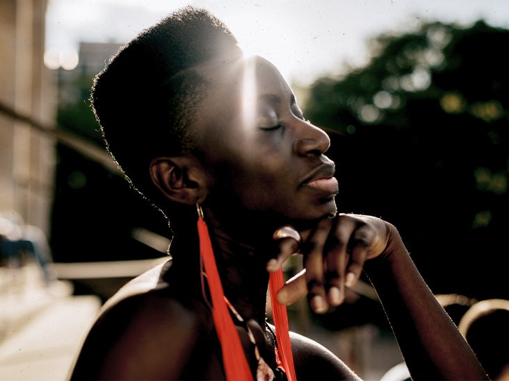 Sun and eczema Pros, cons, protection, and tips