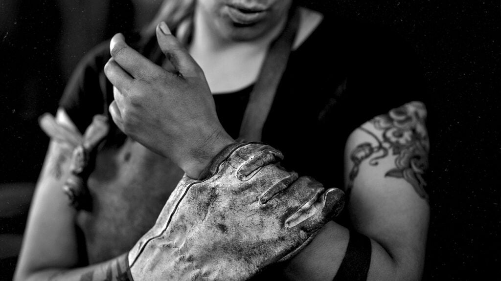 Sudden onset joint pain and fatigue 7 causes