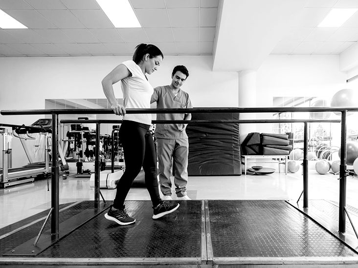 What to wear to physical therapy