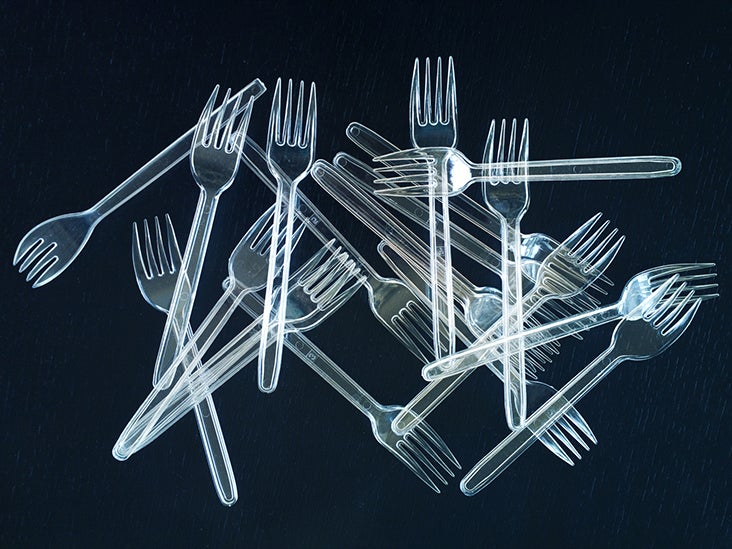 Bipolar disorder and binge eating Link, causes, impact, treatment