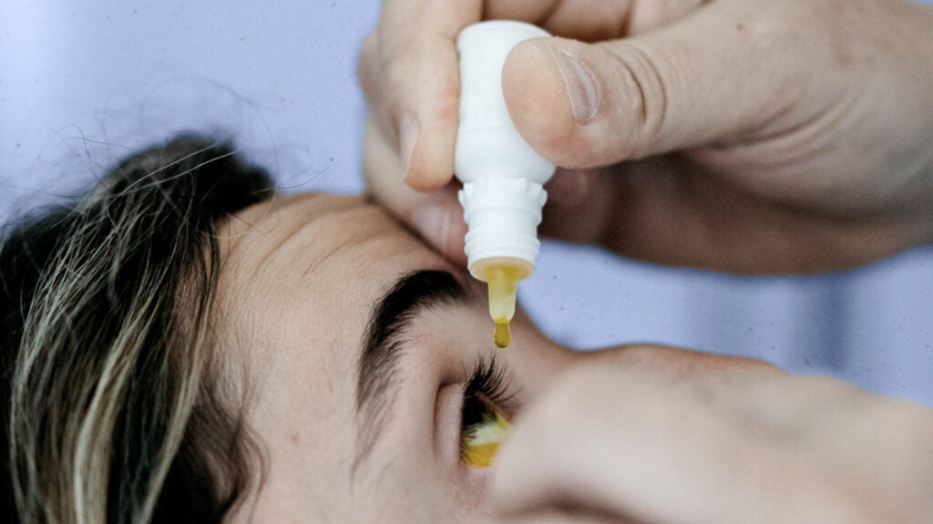 Complications of untreated dry eyes