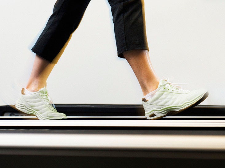 Treadmill vs. elliptical trainer Which is better for OA in the knee?