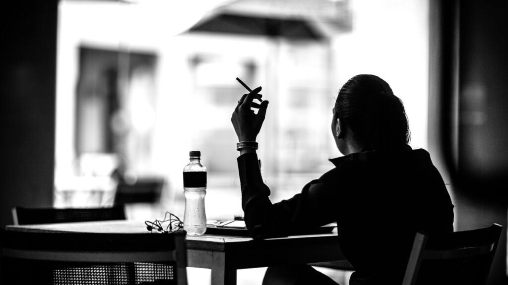 how much calories in 1 cigarette How many calories are in a cigarette?