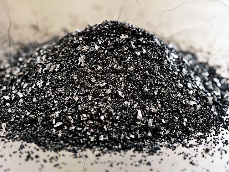 Activated charcoal for IBS Benefits, risks, and how to take it