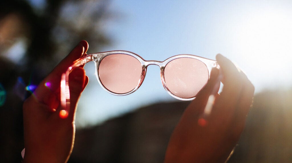 Glasses After Cataract Surgery Types And Who Needs Them