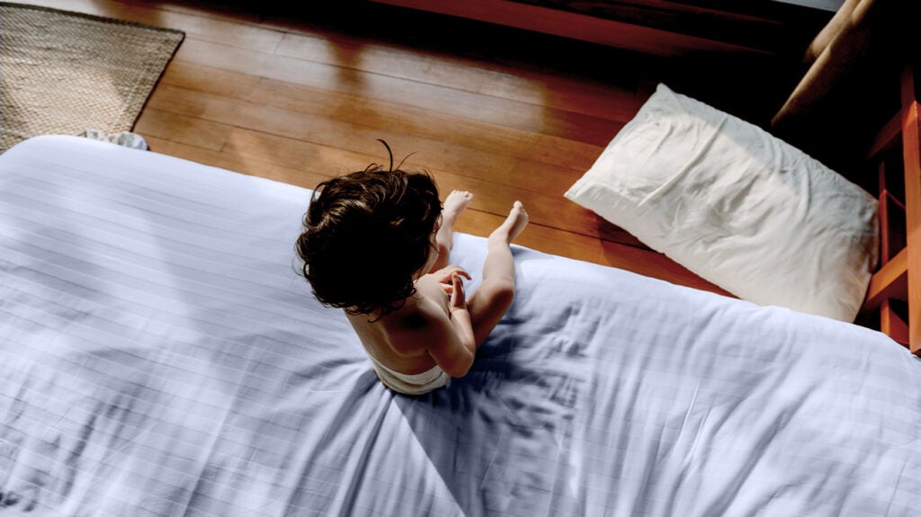 Transition to toddler bed Timings and tips