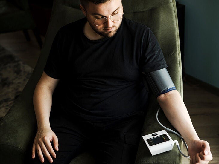 Hypertension: What happens to blood pressure in cold weather? - Vimarsana News