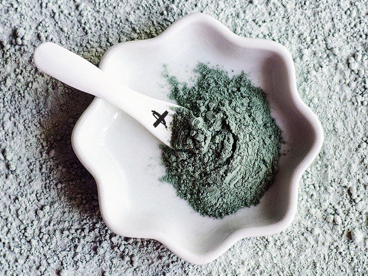 11 benefits of bentonite clay: How to use it and side effects
