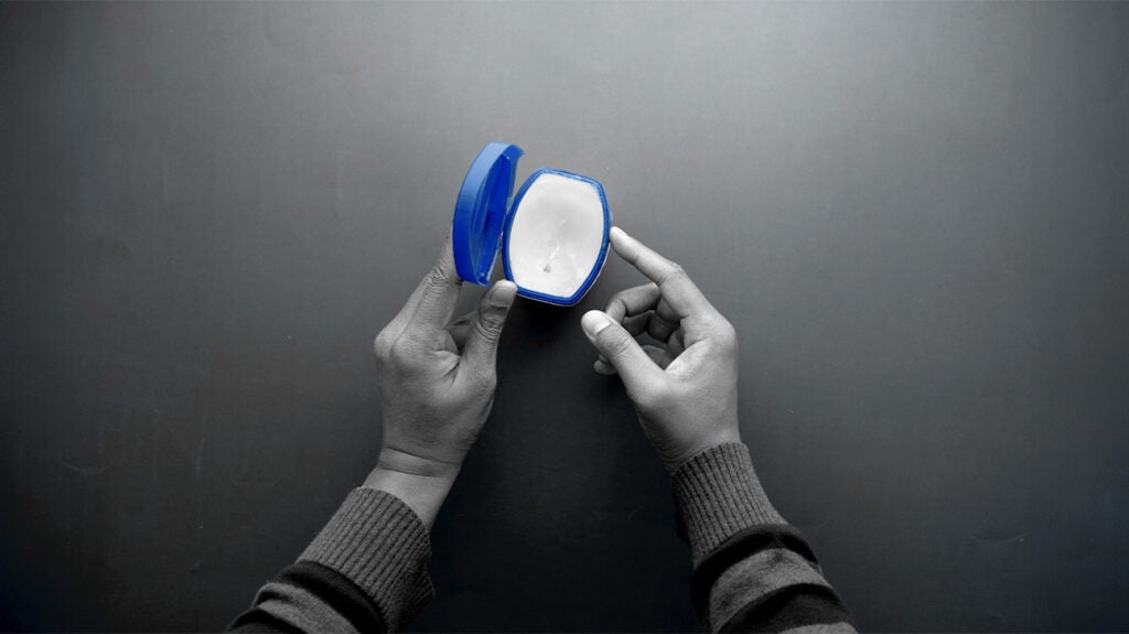 Petroleum jelly and eczema Benefits, use, and side effects